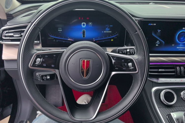红旗H9 2022款 2.0T 智联旗享版中控内饰13