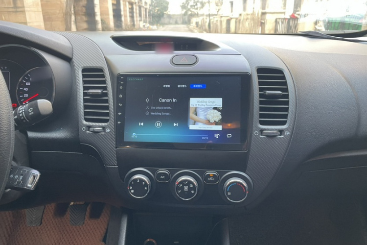 起亚K3 2016款 1.6L 手动GL局部细节16