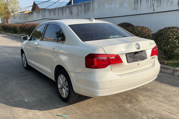 大众 捷达 2015款 质惠版 1.6L 自动舒适型车身外观6004