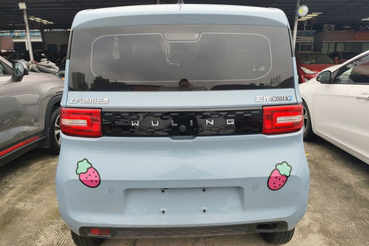 五菱汽车 宏光MINIEV 2022款 自在款 磷酸铁锂车身外观6