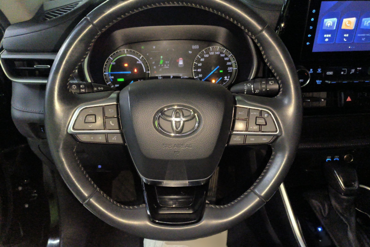 丰田 汉兰达 2022款 双擎 2.5L 四驱豪华版 7座局部细节13