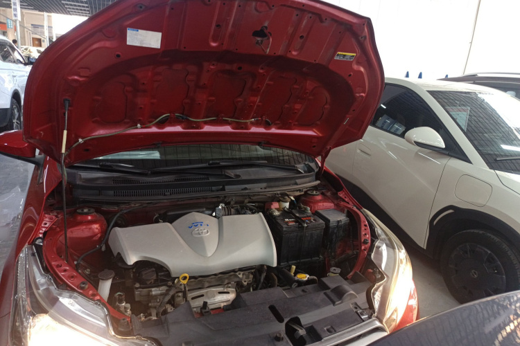 丰田 YARiS L 致炫 2015款 1.5E 自动魅动版机舱底盘24