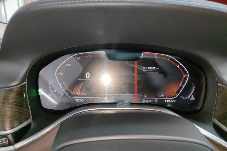 宝马7系 2019款 改款 730Li 豪华套装局部细节14