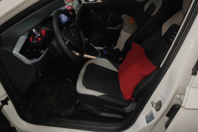 大众 Polo 2019款 Plus 1.5L 自动炫彩科技版中控内饰19