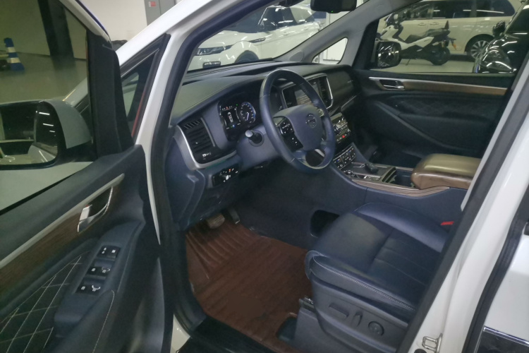 广汽传祺 传祺M8 2019款 320T 至尊版中控内饰20