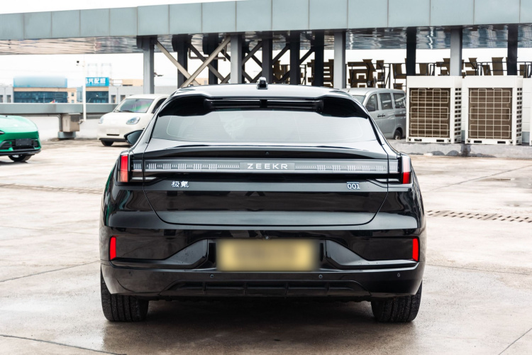 极氪001 2022款 超长续航单电机 WE版车身外观6003