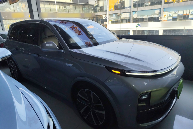 理想汽车 理想L9 2023款 Pro车身外观3