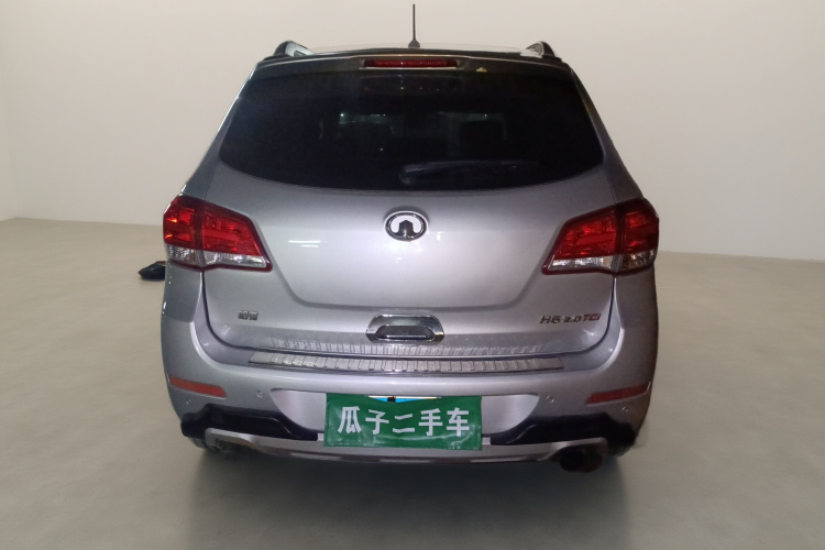 哈弗H6 2011款 绿静2.0T 手动两驱精英型车身外观6