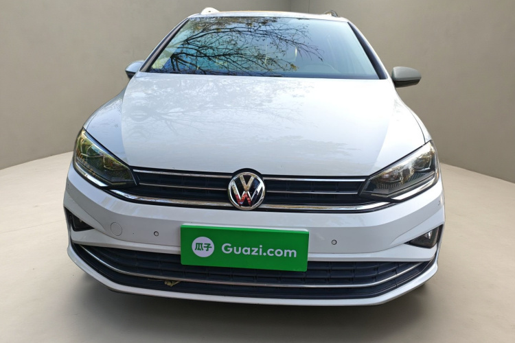 大众 高尔夫·嘉旅 2019款 280TSI 自动好奇型 国V车身外观2