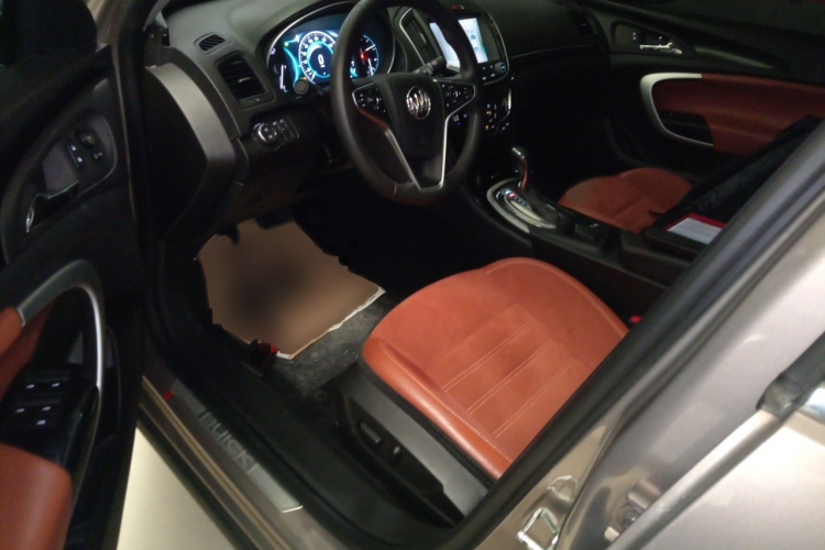 别克 君威 2015款 1.6T 精英技术型局部细节19