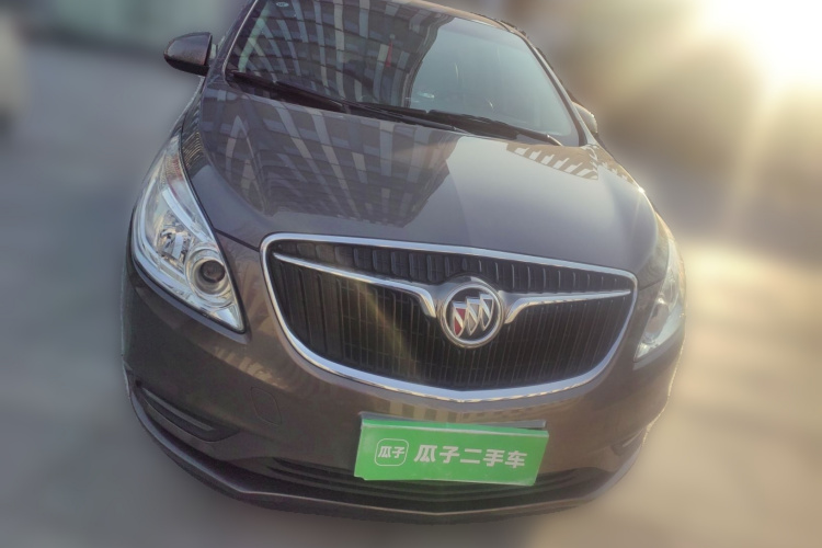 别克GL8 2017款 25S 豪华型 国V车身外观2