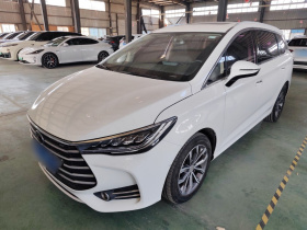 比亚迪 宋MAX 2019款 1.5T 自动智联睿逸天窗型 6座 国VI