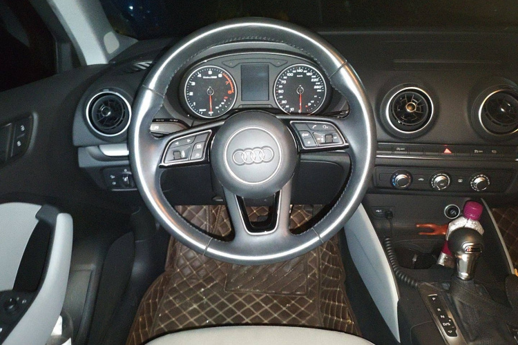 奥迪A3 2019款 Sportback 35 TFSI 进取型 国V局部细节13