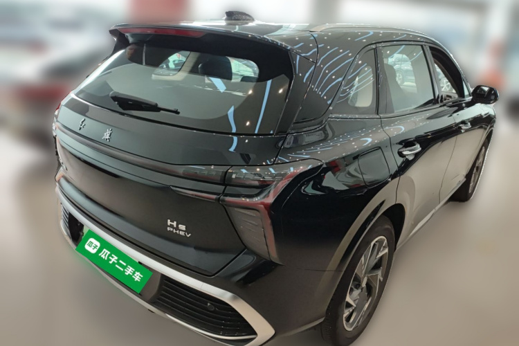 红旗HS3 PHEV 2024款 PHEV 115km 劲为版车身外观7