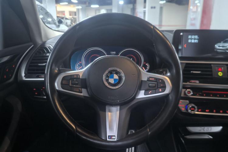 宝马X3 2018款 xDrive25i M运动套装 国V中控内饰7002