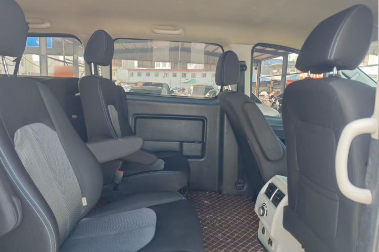 江淮瑞风 瑞风M3 2016款 宜家版 1.6L 豪华智能型车身外观6007