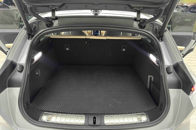 蔚来ET5T 2024款 75kWh Touring中控内饰7003