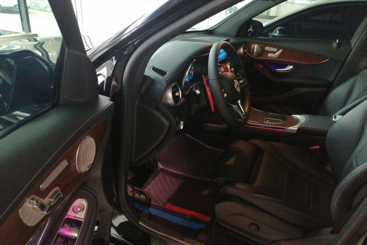 奔驰GLC 2021款 GLC 300 L 4MATIC 动感型中控内饰20