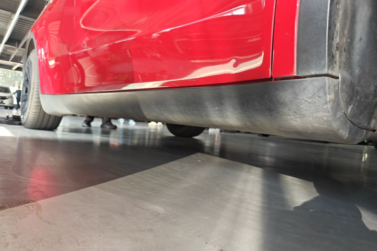 特斯拉 Model Y 2021款 长续航全轮驱动版局部细节9001