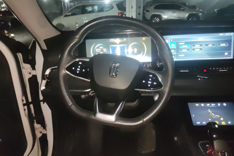 奔腾T99 2020款 20TD 自动尊享型中控内饰13