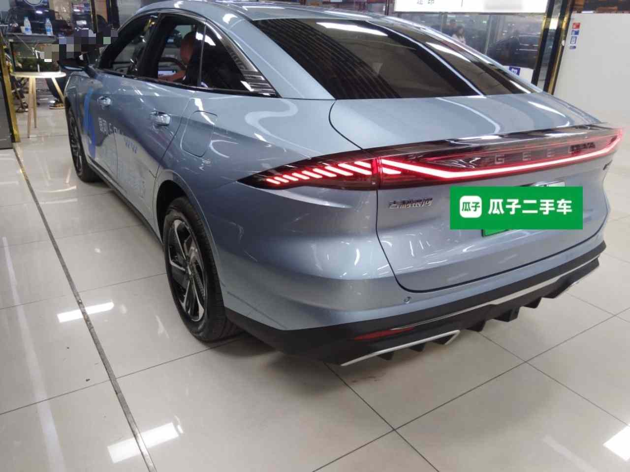 吉利银河 银河L6 2025款 EM-i 140km 星舰版(3)