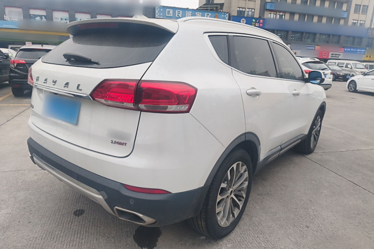 哈弗H6 2017款 蓝标 2.0T 自动两驱智尚型车身外观7