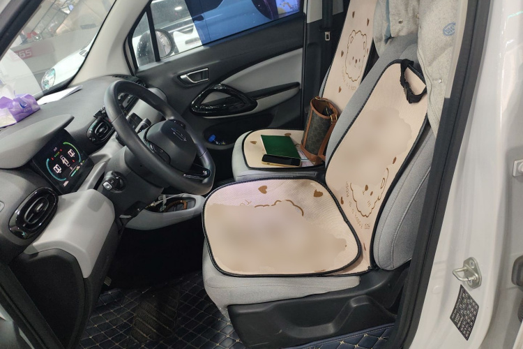 零跑汽车 零跑T03 2023款 310轻享版中控内饰19