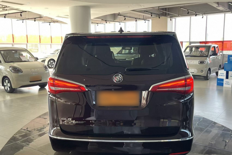 别克GL8 2018款 28T Avenir艾维亚 国VI车身外观6006