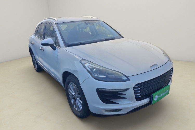 众泰SR9 2017款 2.0T 自动极致之路版车身外观3