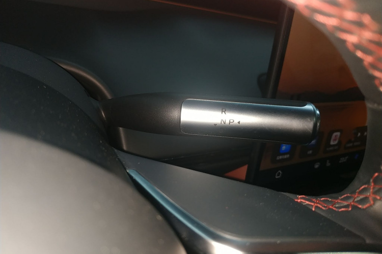 鸿蒙智行 智界S7 2024款 Ultra 四驱旗舰版局部细节18