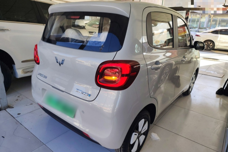 五菱汽车 宏光MINIEV 2025款 四门版 进阶款车身外观6005