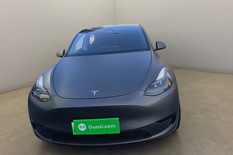 特斯拉 Model Y 2022款 改款 后轮驱动版车身外观2