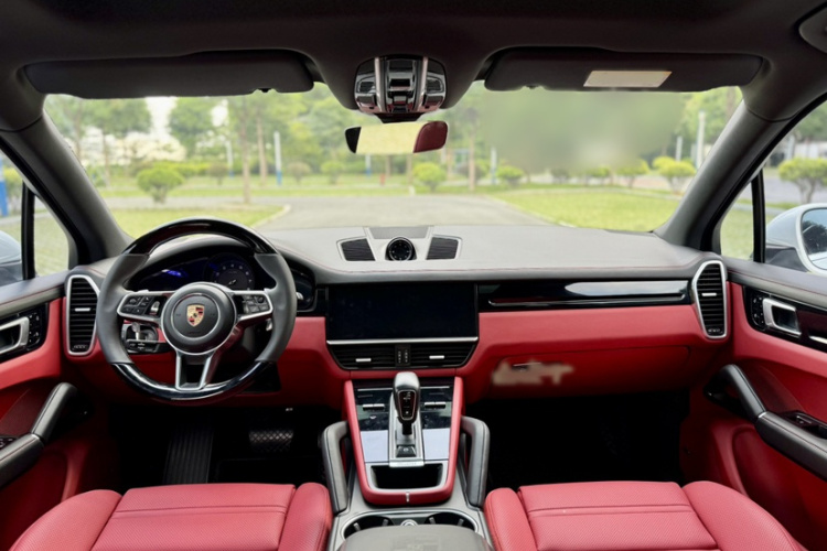 保时捷 2019款 Cayenne 3.0T中控内饰7001