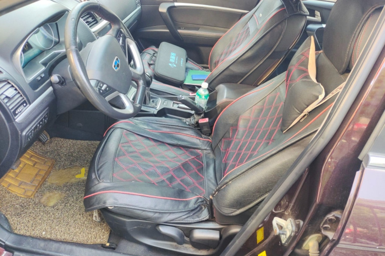 吉利汽车 帝豪 2015款 三厢 1.5L 手动向上版中控内饰19