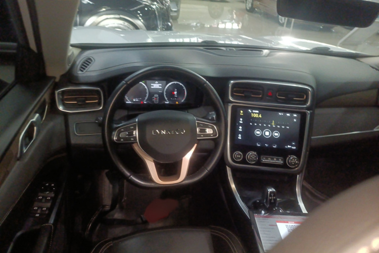 领克01 2017款 2.0T 两驱型Pro版局部细节13