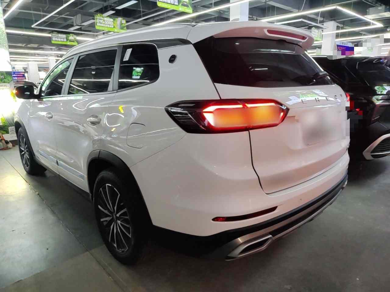 奇瑞 瑞虎8 2025款 卓越版 230TCI 自动豪华版 5座(3)