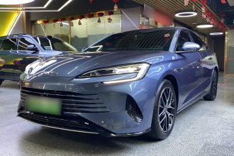 比亚迪 海豹 2023款 DM-i 1.5L 121km 豪华型