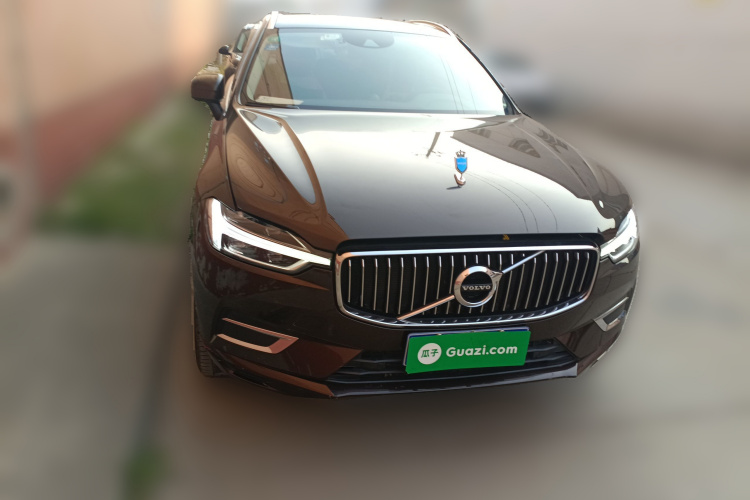 沃尔沃XC60 2020款 T5 四驱智逸豪华版车身外观2