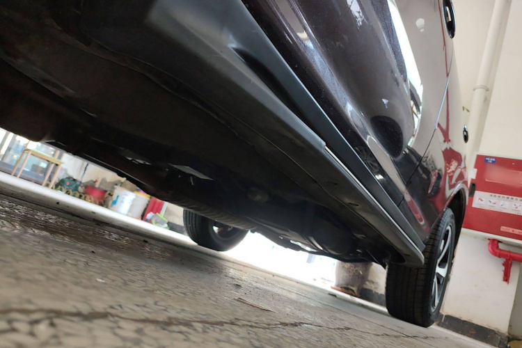 比亚迪S7 2016款 2.0T 自动尊贵型Plus局部细节9002