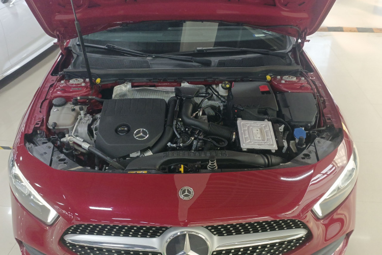 奔驰A级 2021款 A 200 L 运动轿车时尚型局部细节24