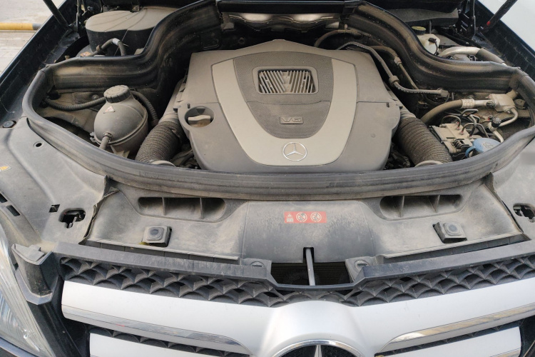 奔驰GLK级 2015款 GLK 300 4MATIC 时尚型 极致版局部细节24