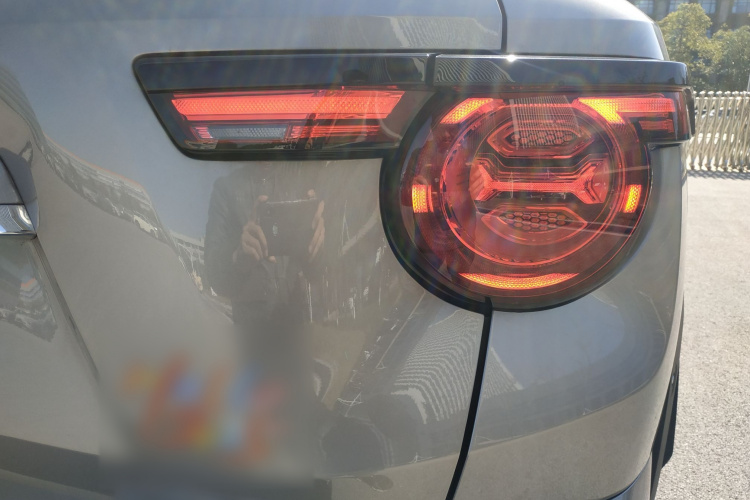 哈弗大狗 PLUS 2023款 1.5T 两驱潮野版Plus车身外观6011