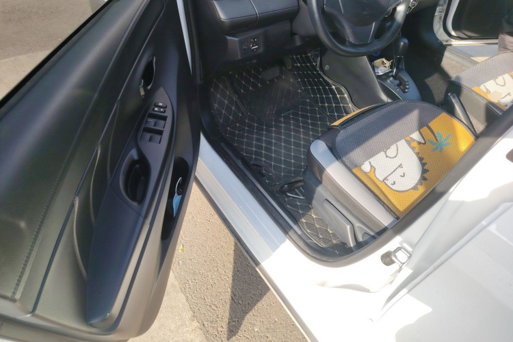 丰田 YARiS L 致炫 2020款 致炫X 1.5L CVT领先版中控内饰20