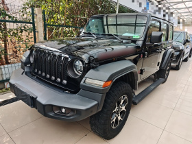 Jeep 牧马人 2018款 2.0T Rubicon 四门版