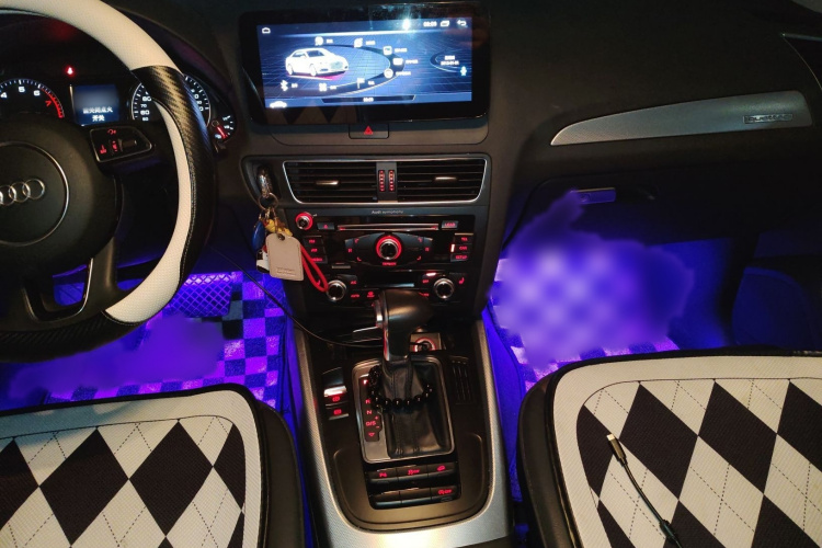 奥迪Q5 2016款 40 TFSI 技术型局部细节16