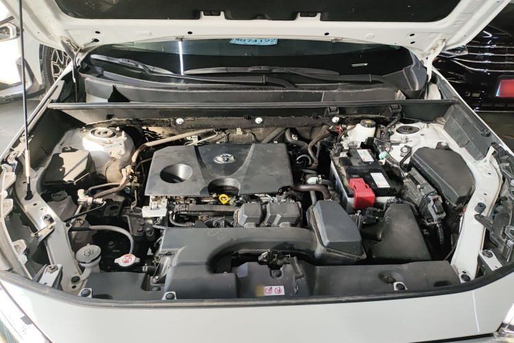 丰田 RAV4荣放 2023款 2.0L CVT两驱风尚Plus版机舱底盘24