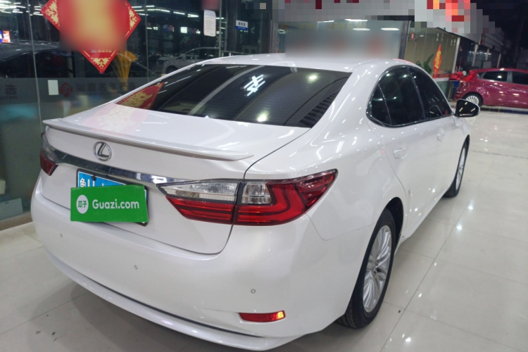 雷克萨斯ES 2016款 200 Midnight特别限量版车身外观7