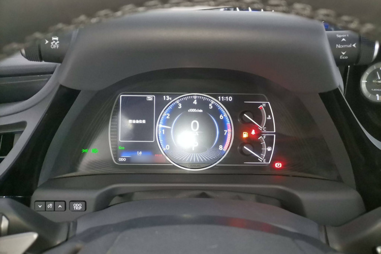 雷克萨斯ES 2022款 200 卓越版局部细节14