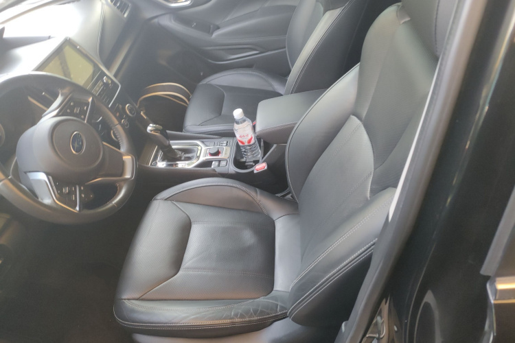 斯巴鲁 森林人 2020款 2.0i 豪华版EyeSight局部细节19