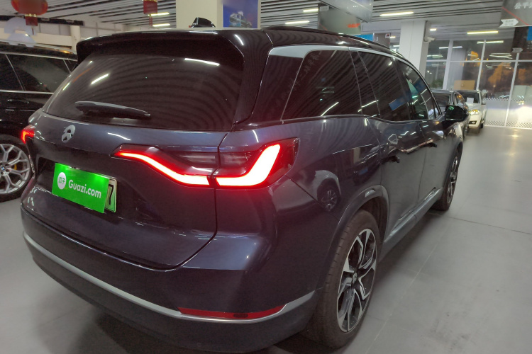 蔚来ES8 2020款 580KM 签名版 六座版车身外观7